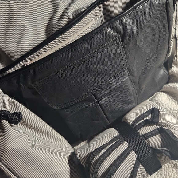 OIOI DIAPER BAG NEW - Picture 2 of 3